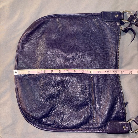 B. MAKOWSKY Purple Full Leather Large Flat Shoulder Hobo Tote Hand Bag Zip - Picture 11 of 11